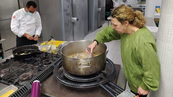 pechetourisme-espagne.fr Villajoyosa: visite du port et du marché aux poissons